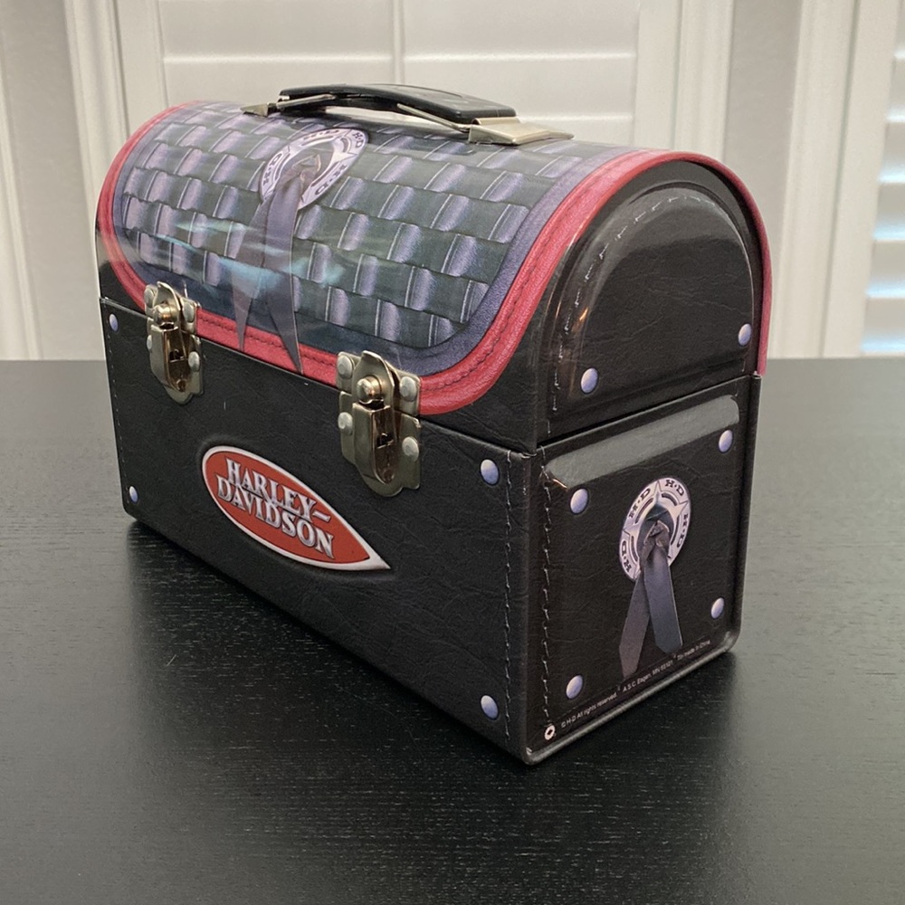 Harley-Davidson Vintage Tin Lunch Box - Picture 2 of 16